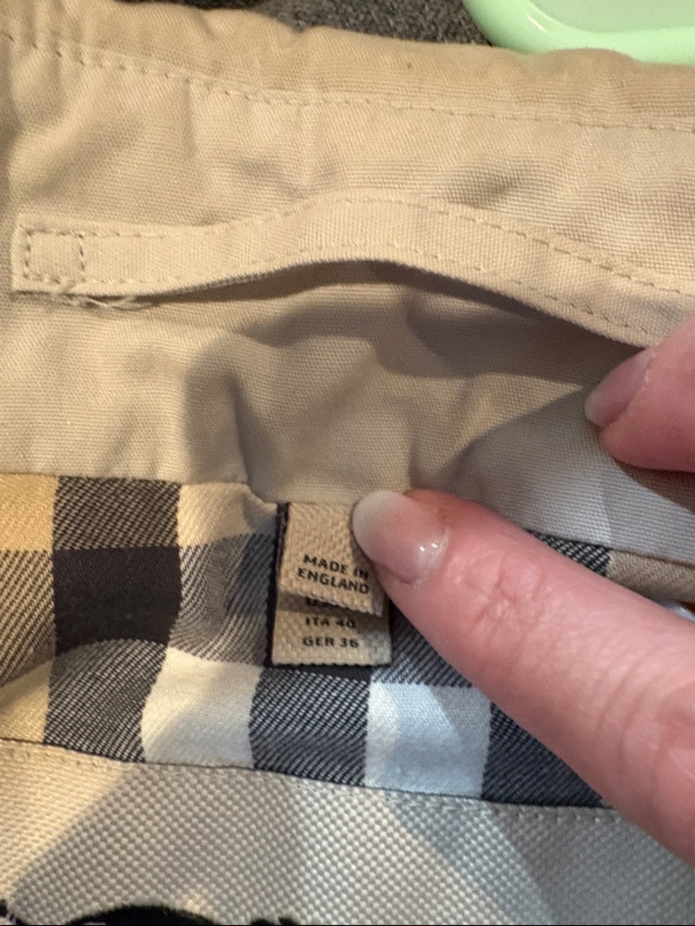 Burberry Beige Short Trench Coat with Signature Check Lining US 6 - Picture 7 of 11